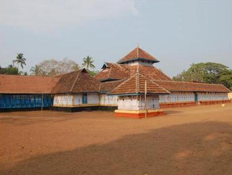 Sringapuram Mahadeva Temple, Kodungallūr