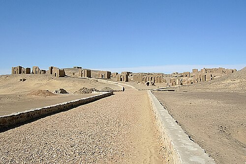 Gabbanat el-Bagawat, Al Khārjah