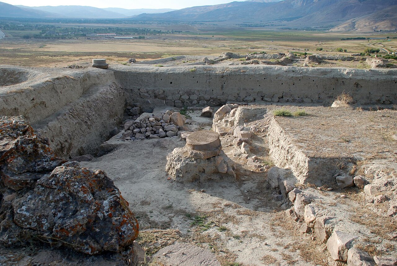 Altıntepe, Cimin