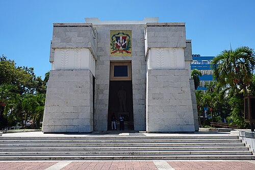 Altar of the Homeland, Santo Domingo