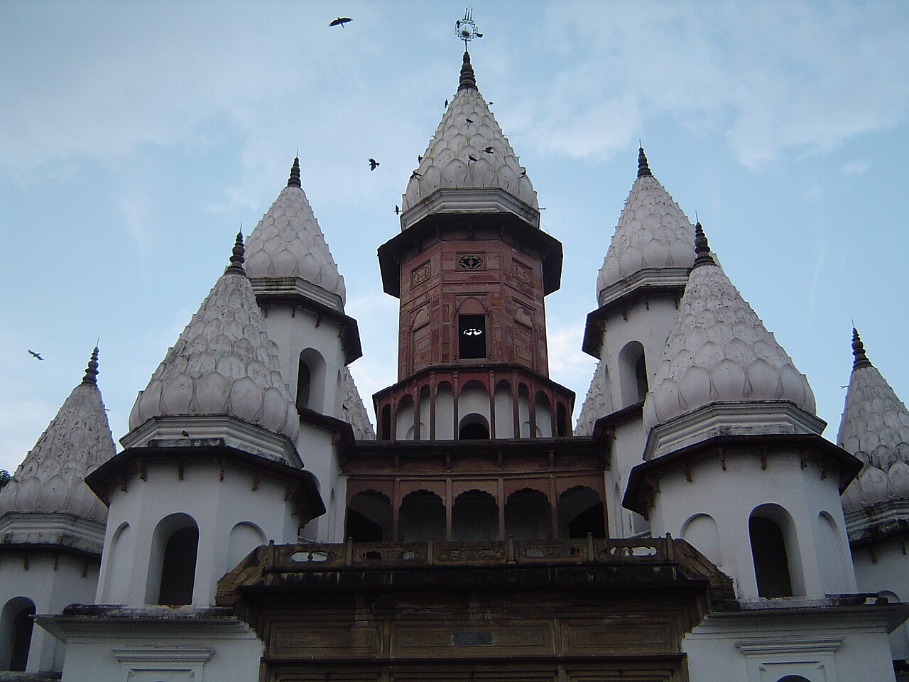 Bānsbāria, India