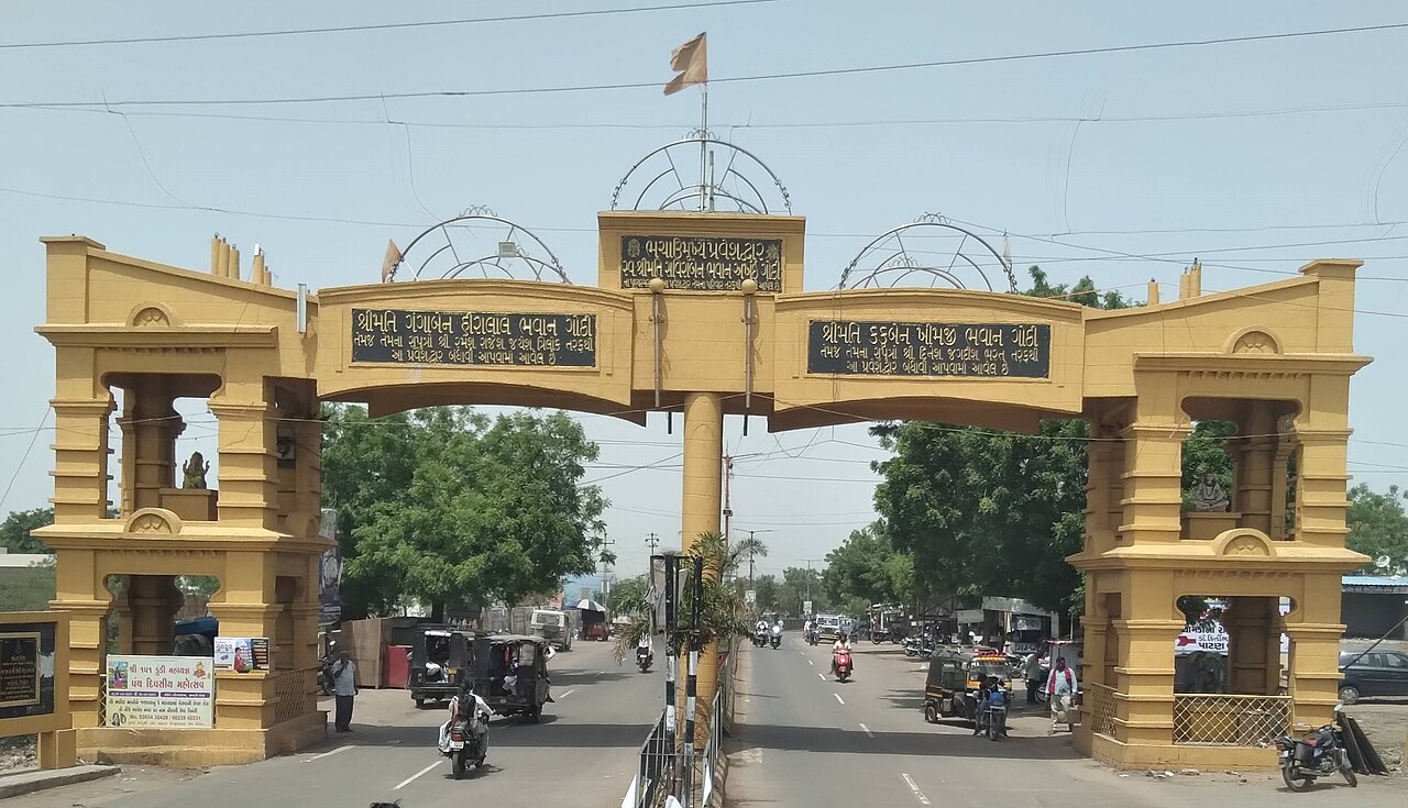Bhachāu, India