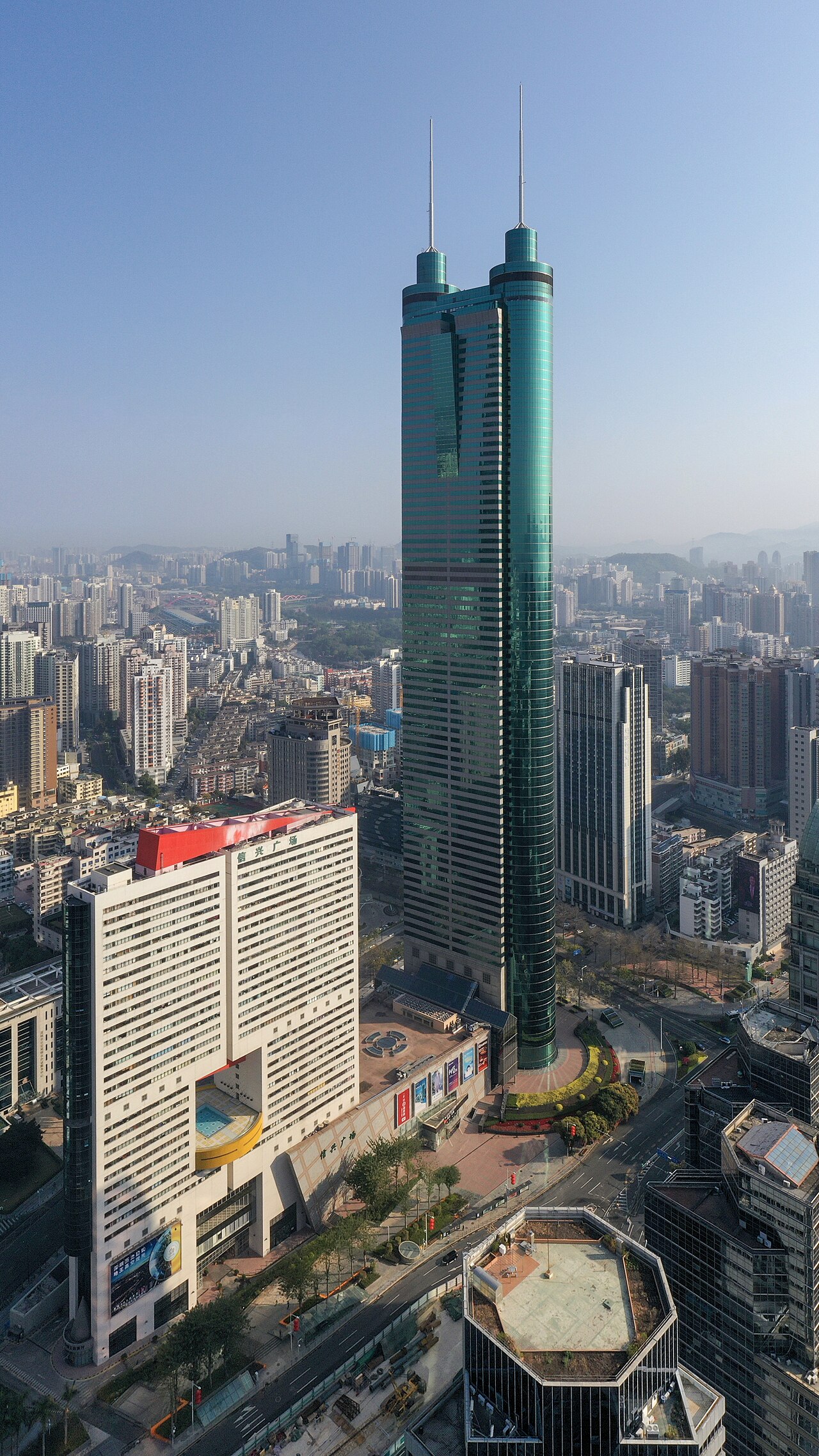 Shun Hing Square, Shenzhen