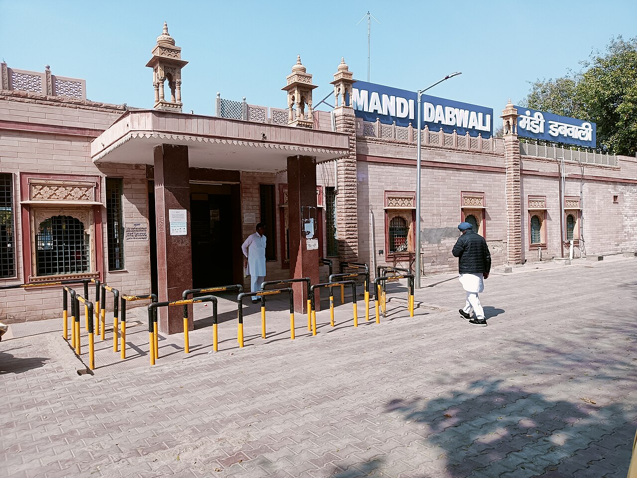 Mandi Dabwāli, India