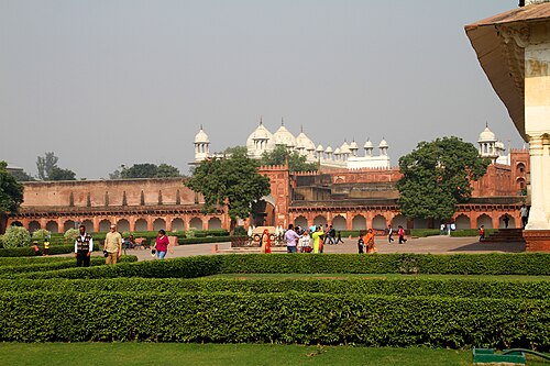 Moti Masjid, Agra