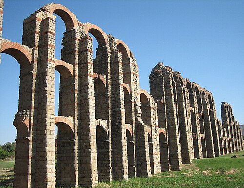 Acueducto de los Milagros, Mérida