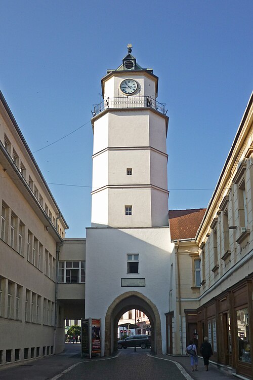 Dolná brána, Trenčín